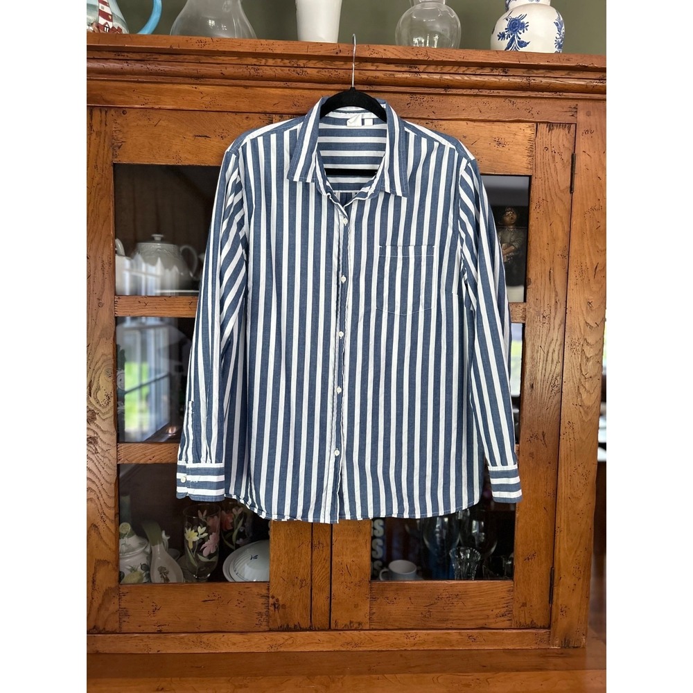 GAP XXL Blue White Striped Button Down "Perfect Shirt" 100% Cotton Classic EUC